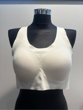 Prettywell Racerback Sports Bra XL “Cream”